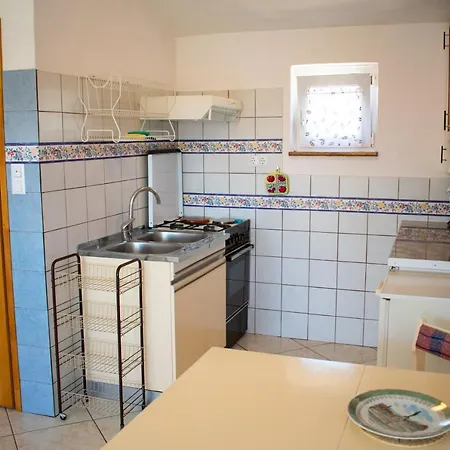 2253a Apartment *